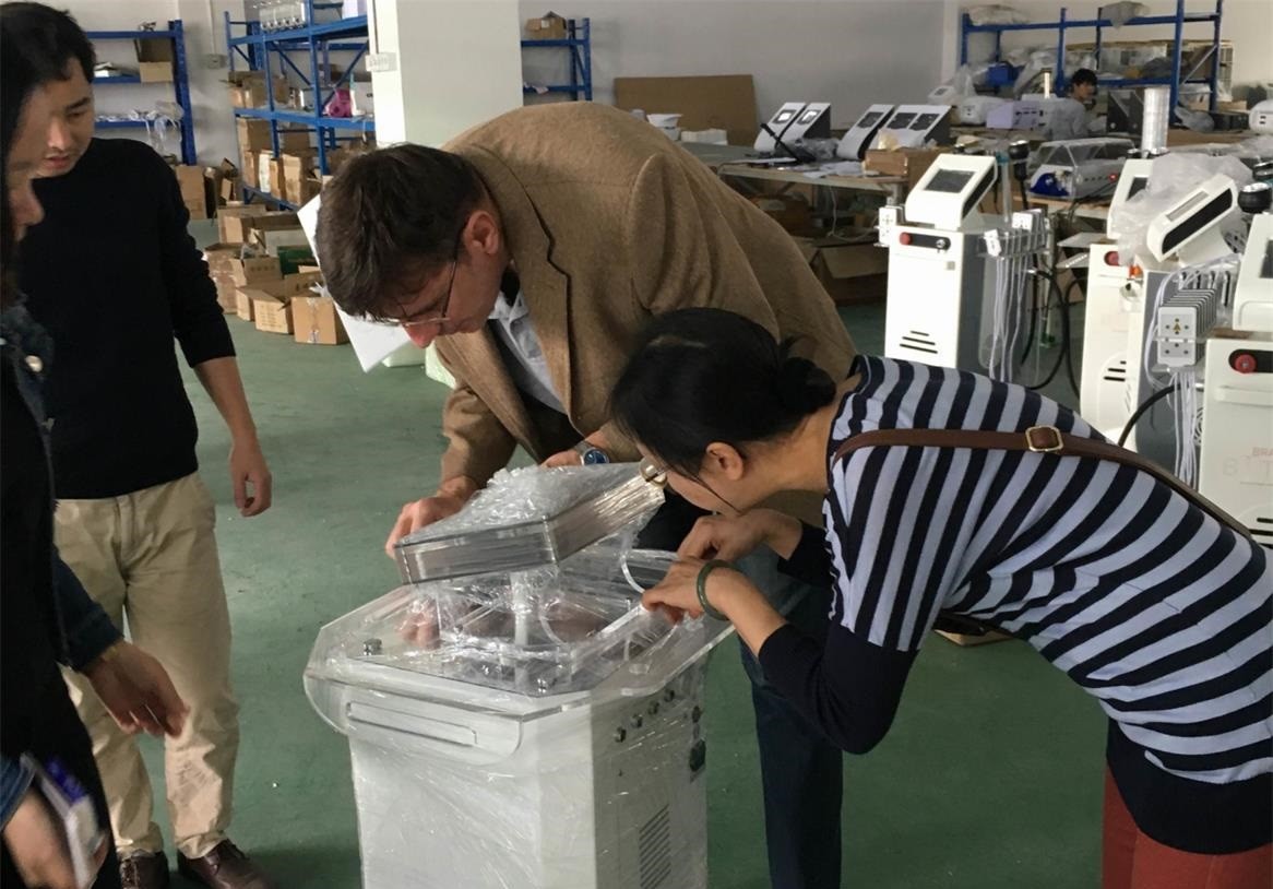 Guangzhou Auro Beauty Equipment Co., Ltd linea di produzione in fabbrica